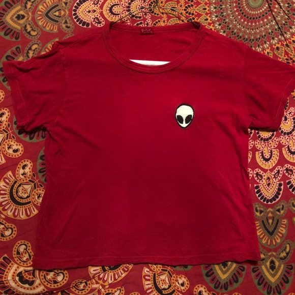 Brandy Melville Alien Tee - Picture 1 of 2
